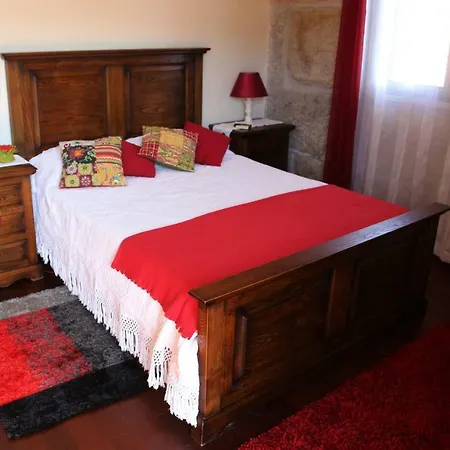 Casa Vista Alegre * Abelhal