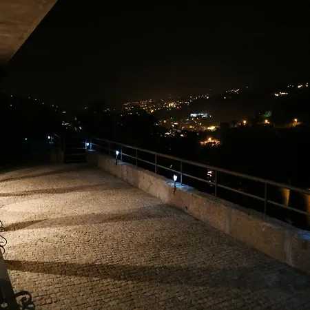 Casa Vista Alegre * Abelhal