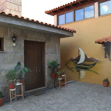 Casa Vista Alegre *